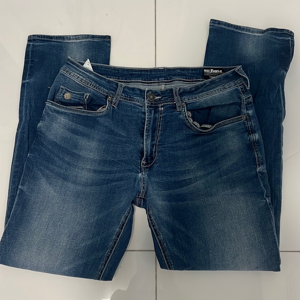 EUC 33x32 Buffalo David Bitton jeans